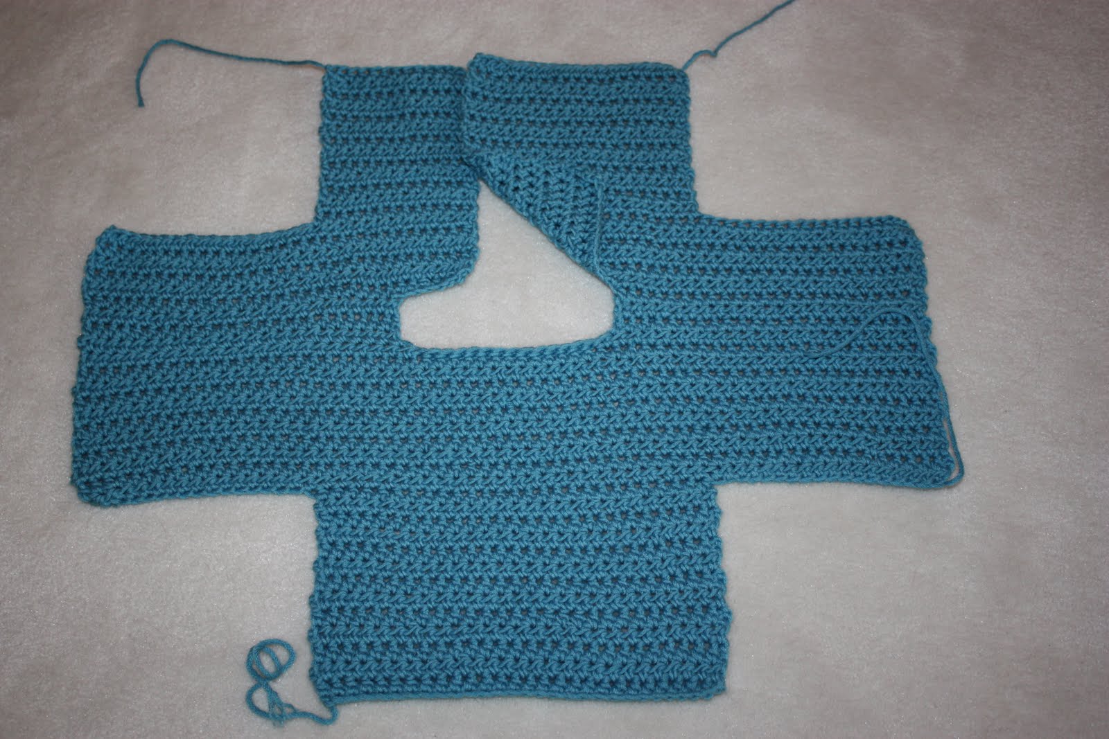 One piece baby sweater A simple and fuss free baby cardigan, ideal for a knitter who is new to seamless knitting, this tiny garment allows for lots of customisation to suit baby girls and boys alike. Available in 2 sizes months (chest size ”) and months (chest size 21”) this cute cardigan uses less than g of dk weight yarn/5().